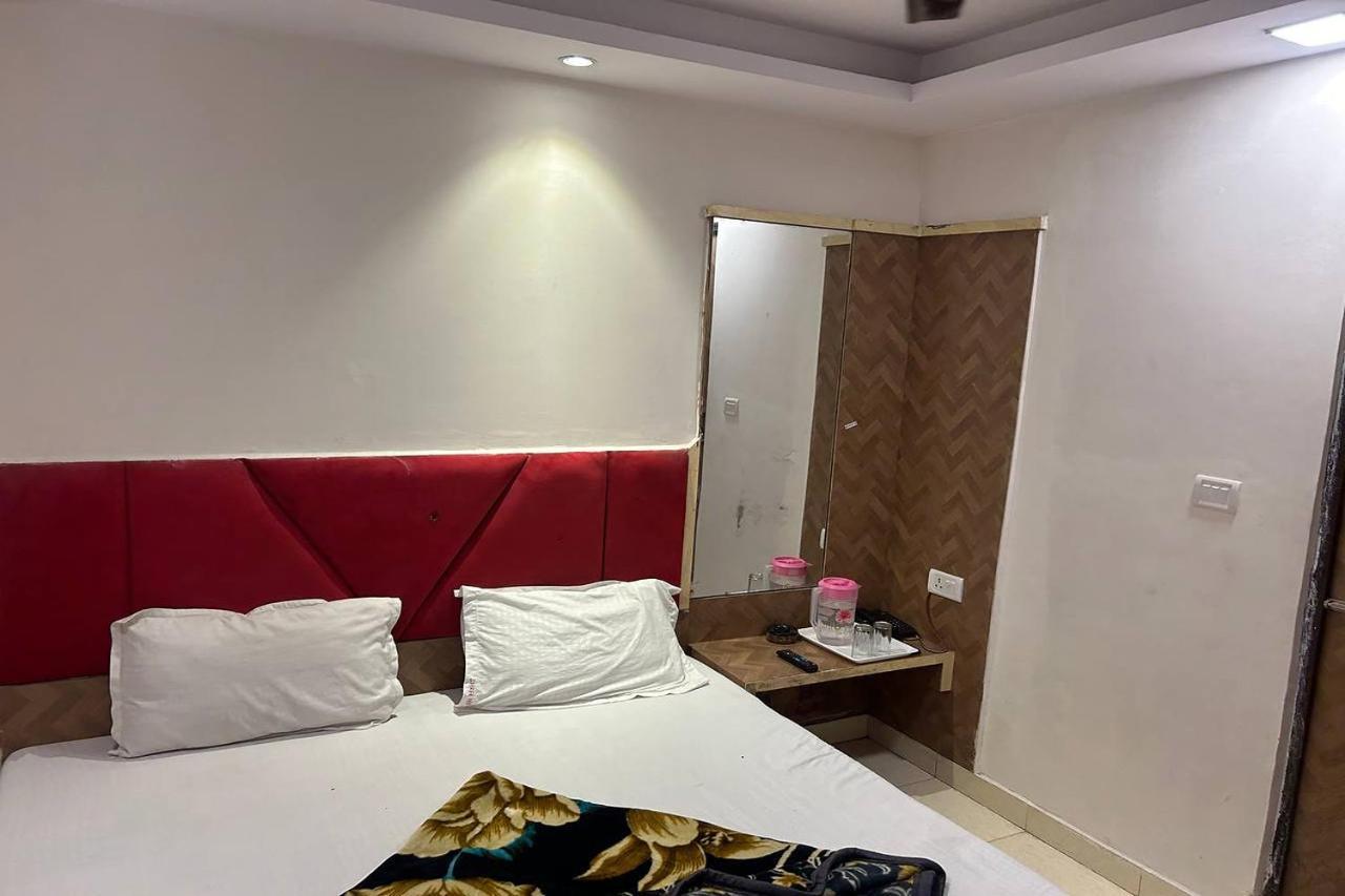 Shree Lodge Near New Delhi Railway Station, Paharganj Exterior foto